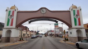 Little Village, La Villita App